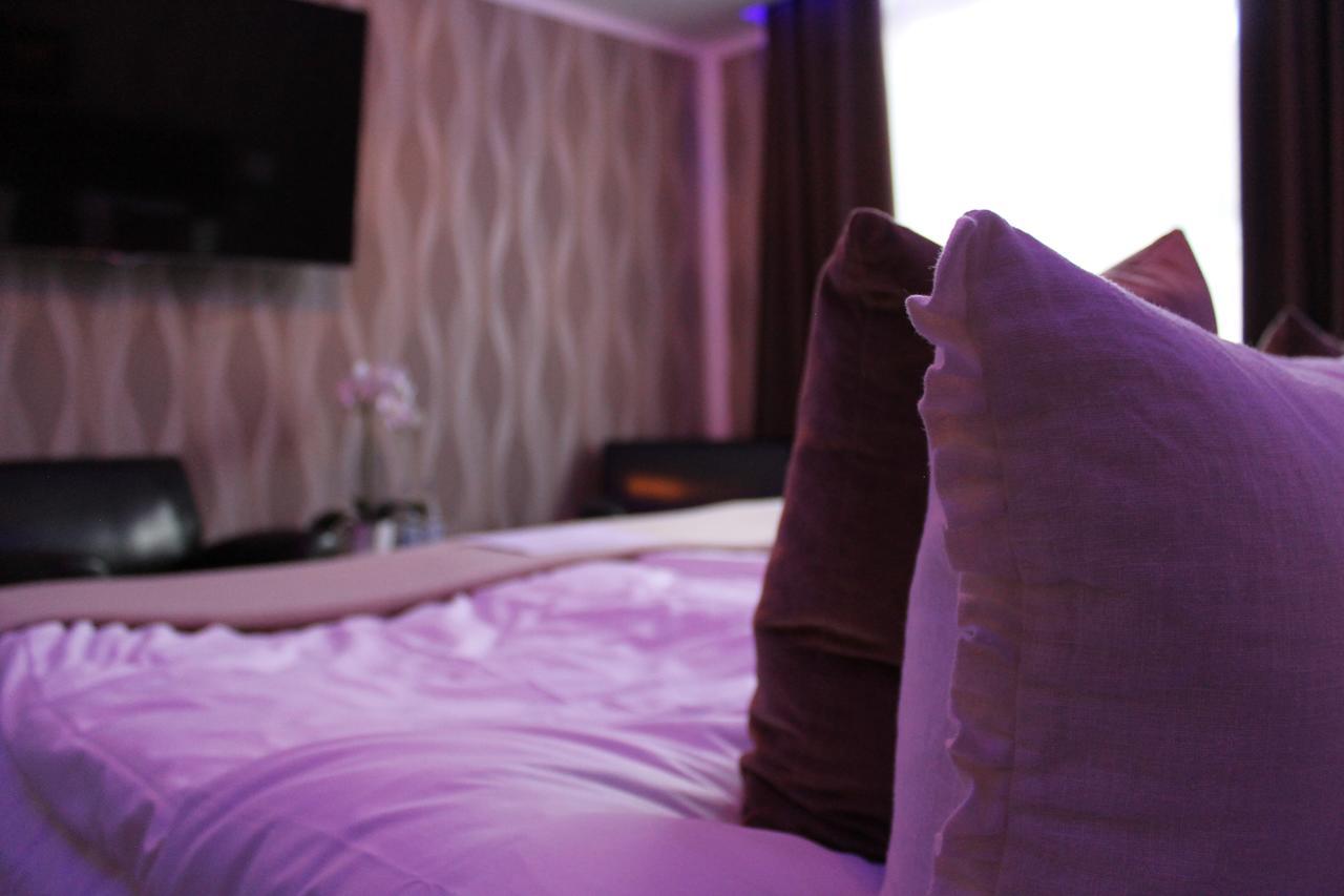 Skaenninge Stadshotell Ngoại thất bức ảnh