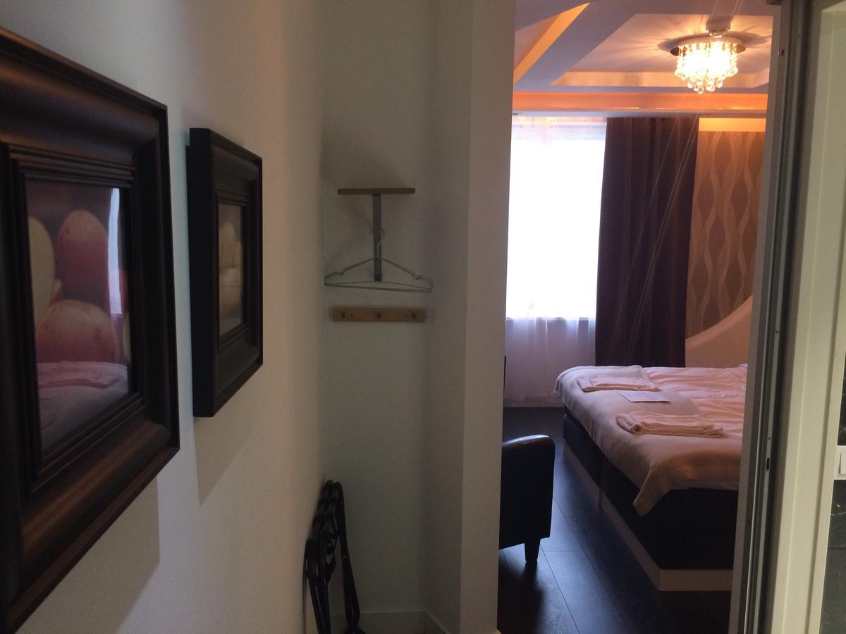 Skaenninge Stadshotell Ngoại thất bức ảnh